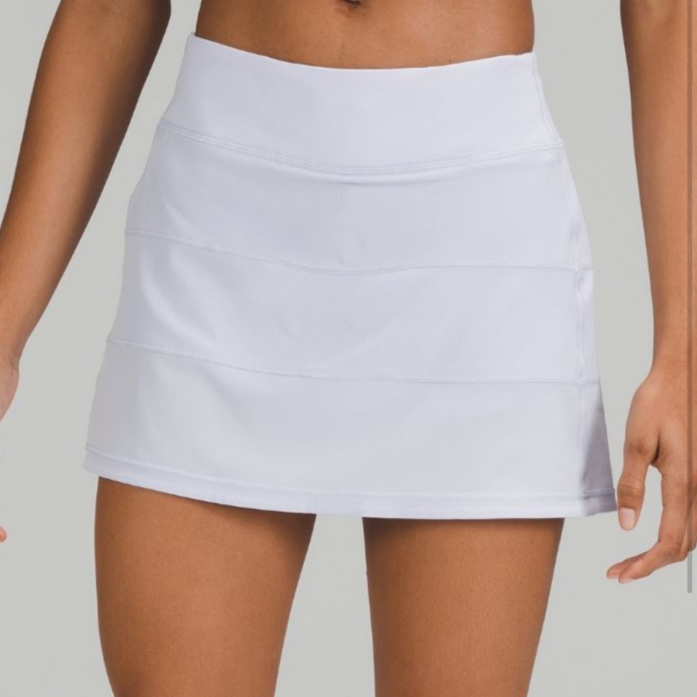 Lululemon pace rival skirt